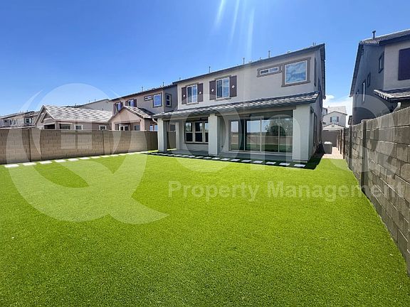 4th image of 21318 N 58th St
