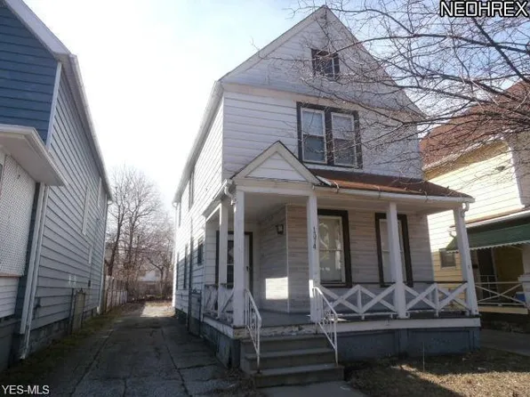 1374 E 93rd St, Cleveland, OH 44106