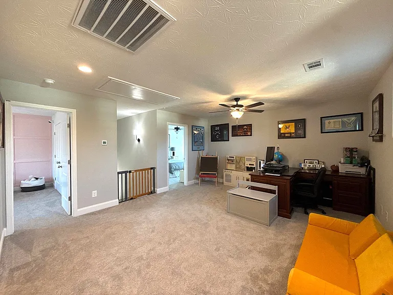 Upstairs Loft Room