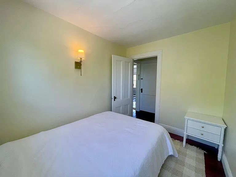 45 Woodlawn Ave #3 — Photo 12