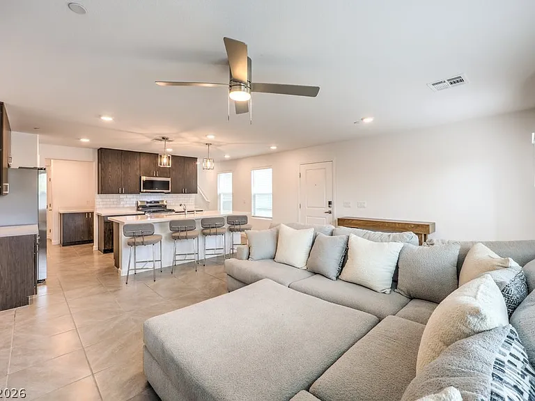 344 Banished Ave #2 — Photo 12