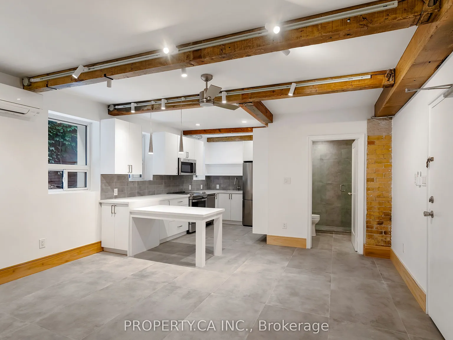 1 bed, $2,395 — Photo 1