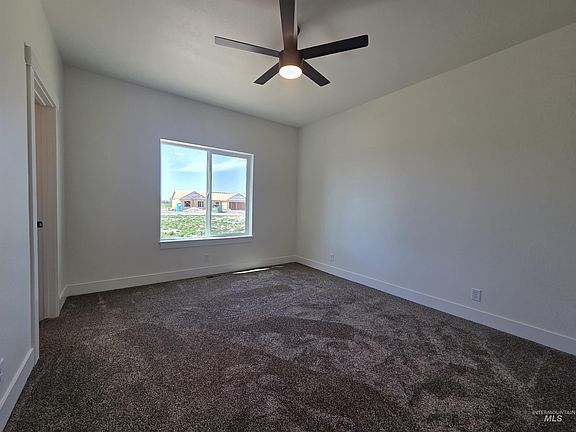 5th image of 1512 Belle Dr