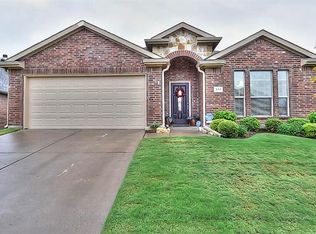 917 Lake Forest Trl, Little Elm, TX 75068