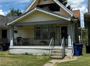 926 Harding Dr, Toledo, OH 43609