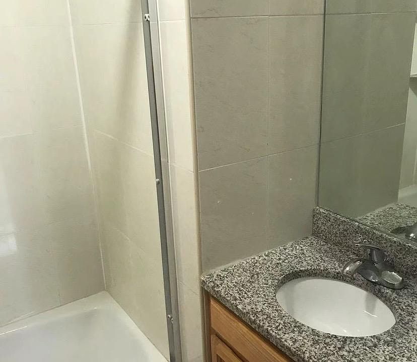 2nd image of 902 Bay Ridge Pkwy #1A