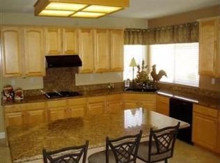 1169 Kingfisher Cir, Folsom, CA 95630