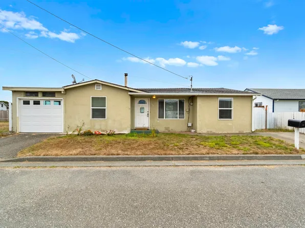 240 Glenn St, Crescent City, CA 95531