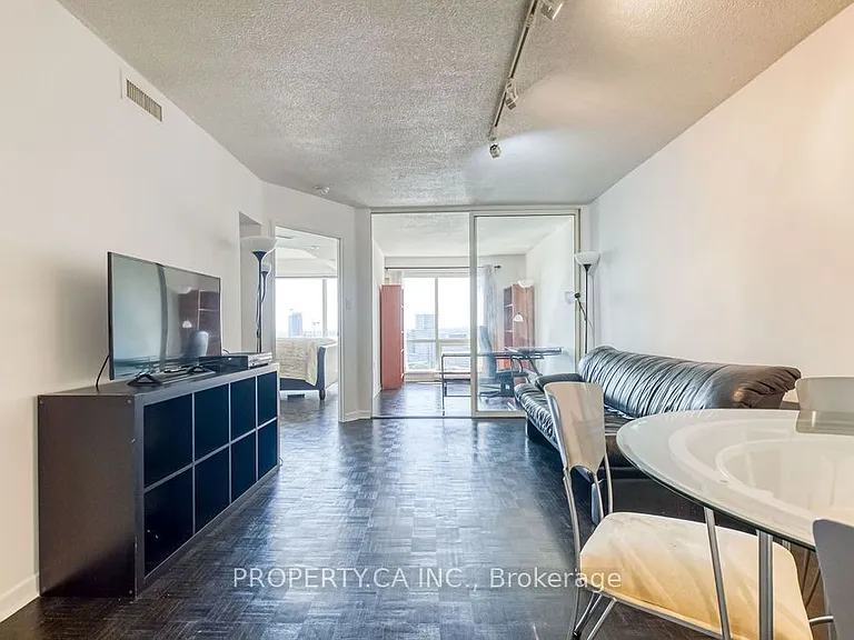 1001 Bay St #2902 — Photo 12