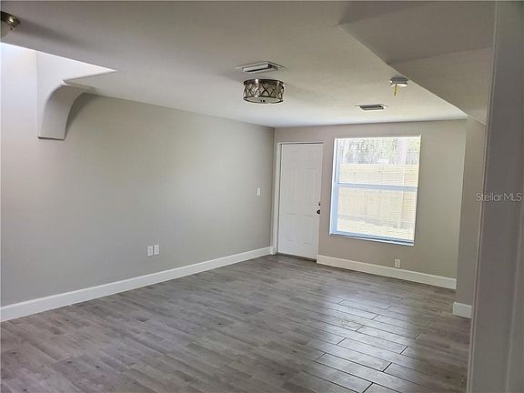 2nd image of 4114 Chestnut Ave