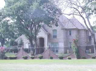 3501 Lon Stevenson Rd, Forest Hill, TX 76140