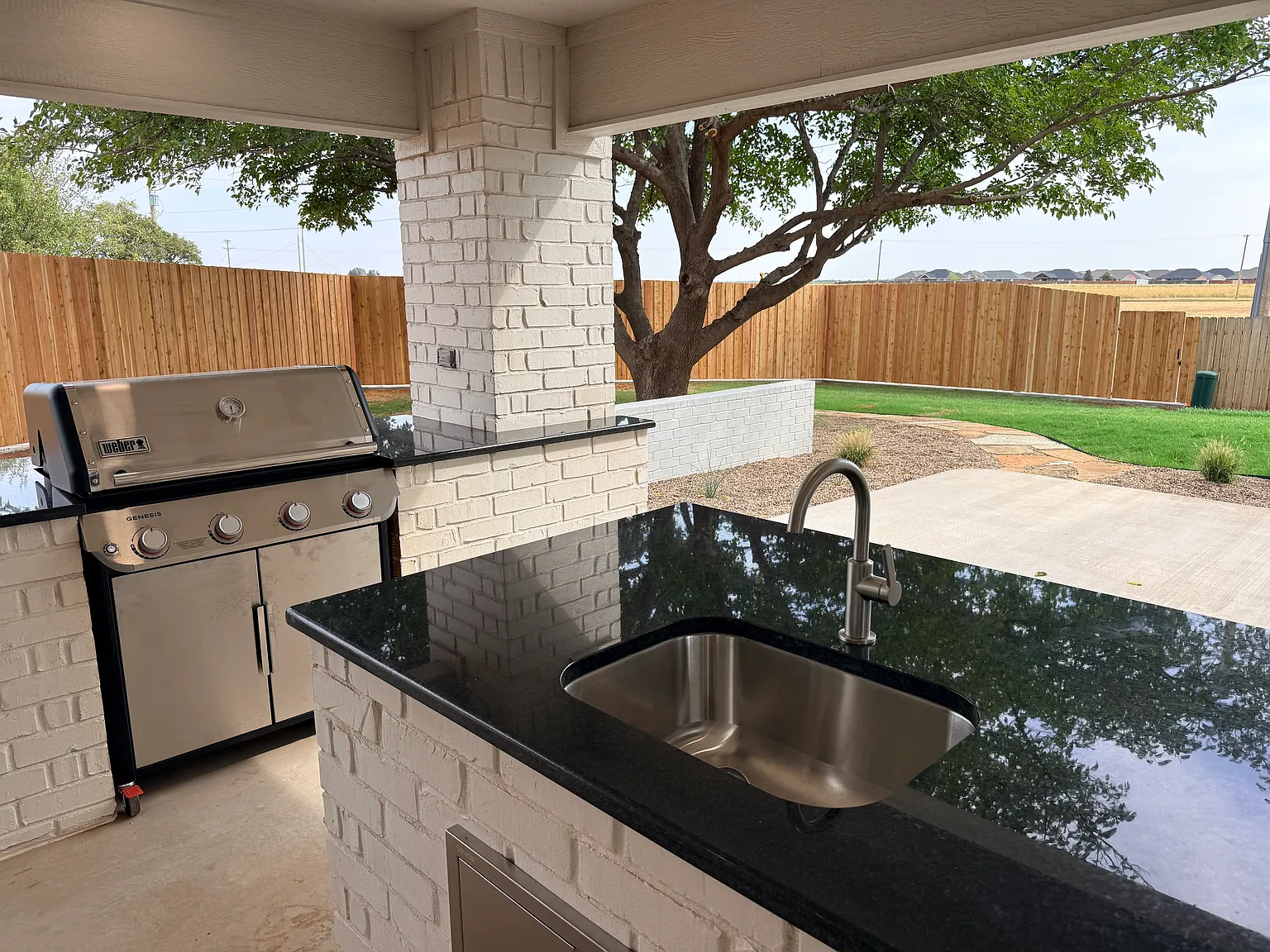 3200 N Park Ln — Photo 4