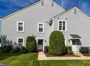3803 Adelaide Dr, Mount Laurel, NJ 08054