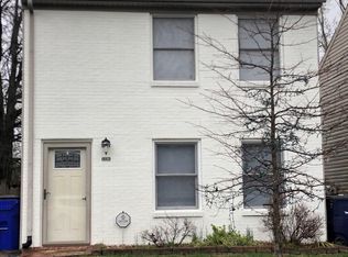 1336 Deer Lake Cir, Lexington, KY 40515