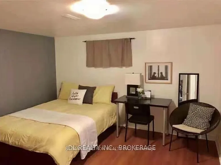 2 Greyhound Dr #BASEMENT — Photo 5