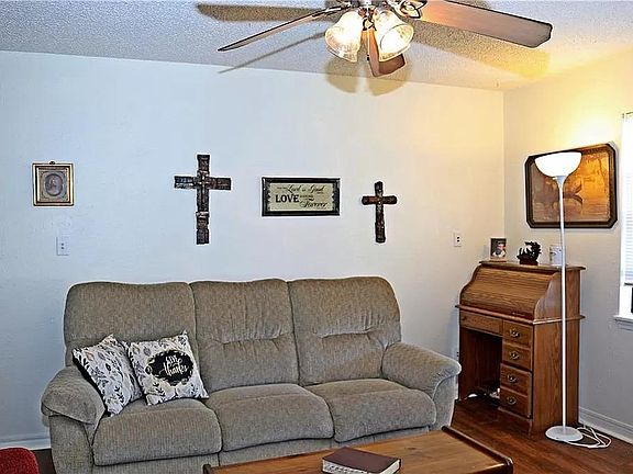2nd image of 401 12th Ave SE APT 165