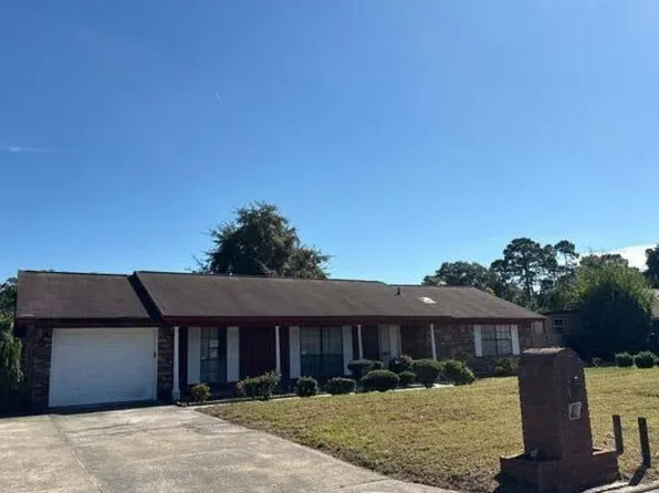2525 Nottingham Dr, Savannah, GA 31406