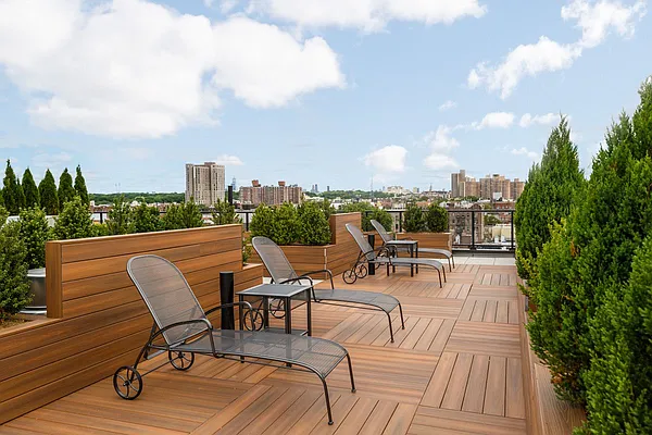 Rented by Corcoran | media 14