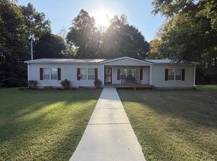 370 Grices Creek Rd, Cumberland City, TN 37050