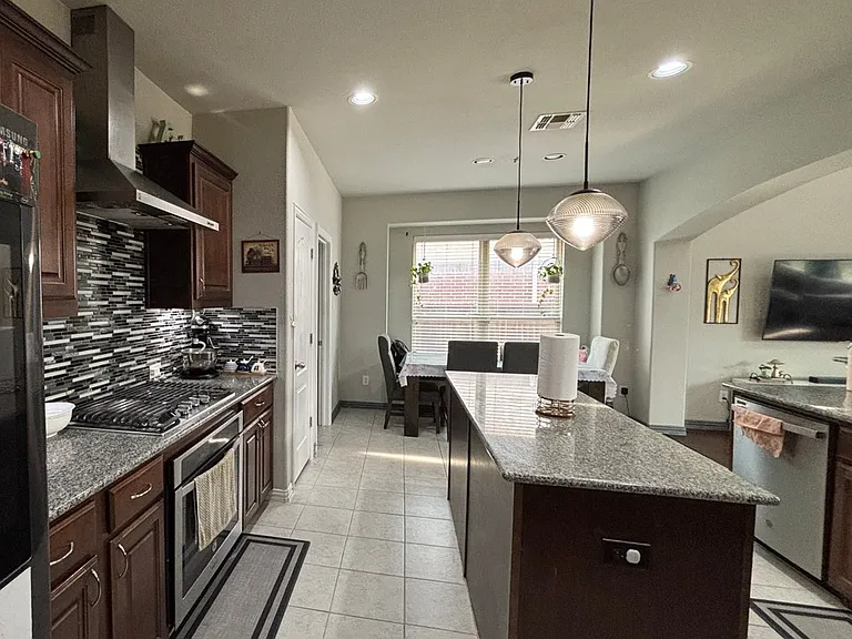 5628 Barrique Blvd — Photo 8