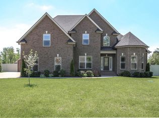 1405 Sweetspire Dr, Murfreesboro, TN 37128