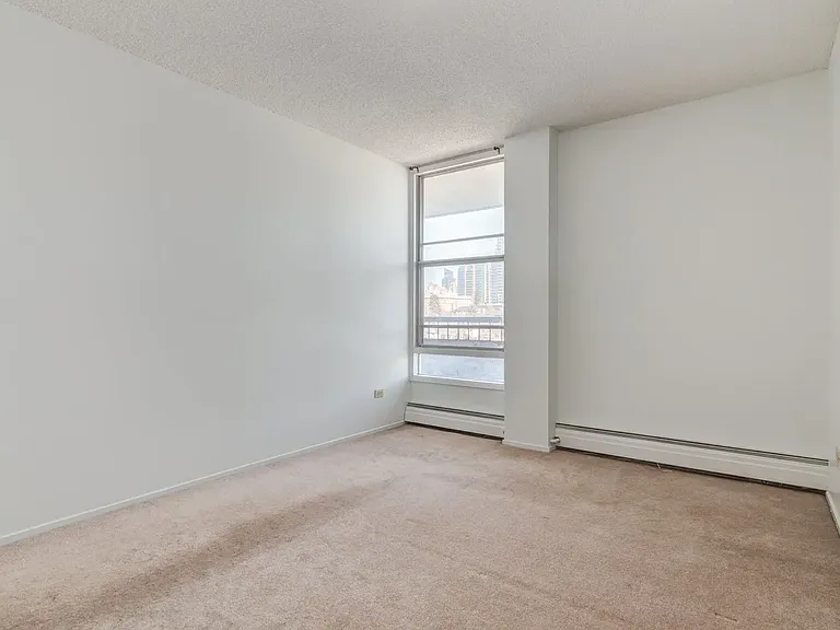 2010 Hope St SW #104 — Photo 37