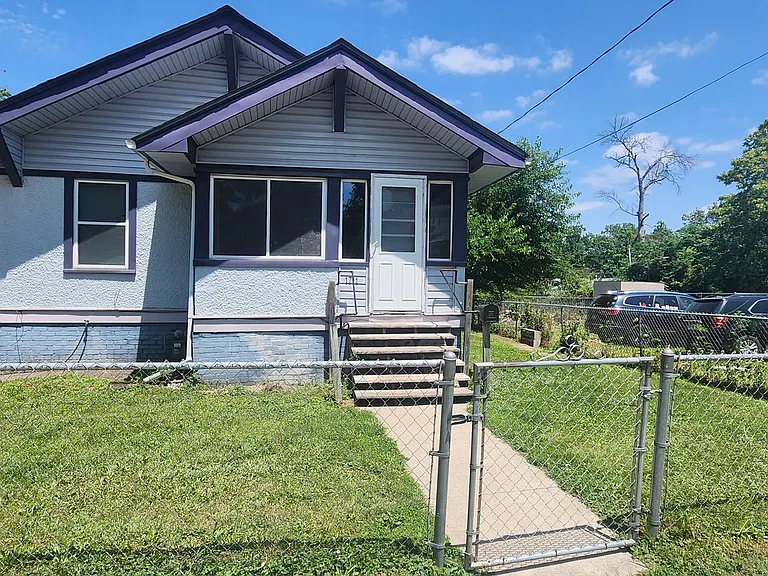 1711 Washington Ave — Photo 12
