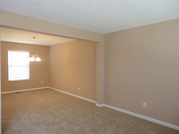 4th image of 6609 Greeley Ave