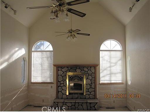 2nd image of 1611 Oak Way