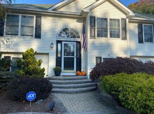 35 Kent Rd, Wappingers Falls, NY 12590