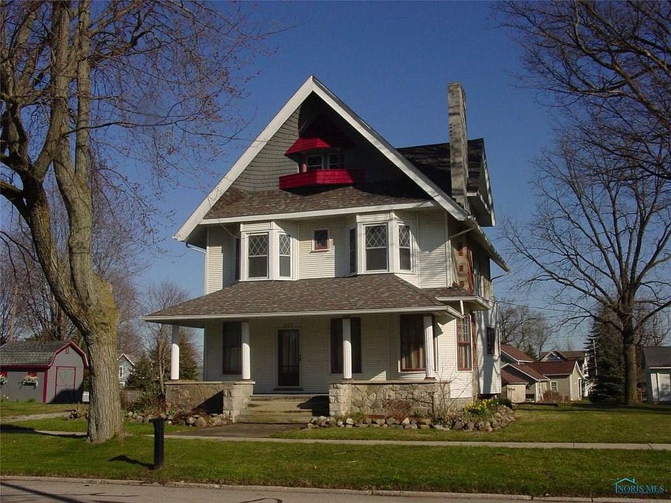 1st image of 202 N Depot St