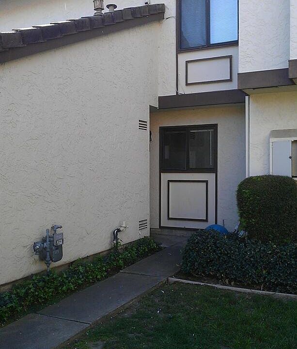 2nd image of 1044 Liebelt Ct