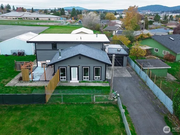 1412 29th Street, Anacortes, WA 98221