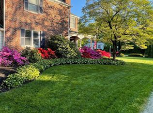 239 Hopkins Rd, Haddonfield, NJ 08033