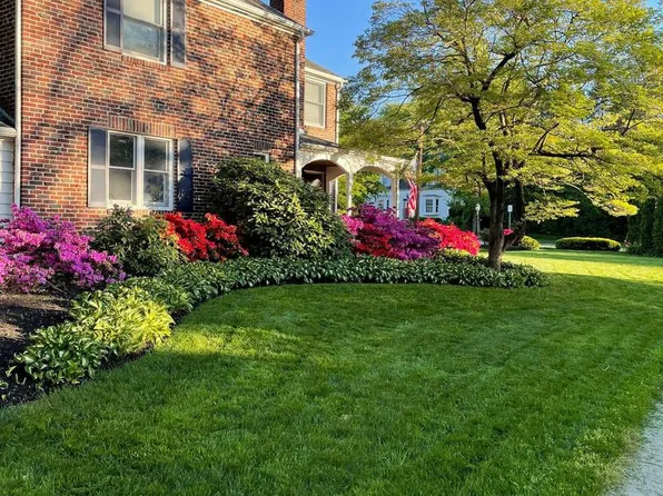 239 Hopkins Rd, Haddonfield, NJ 08033