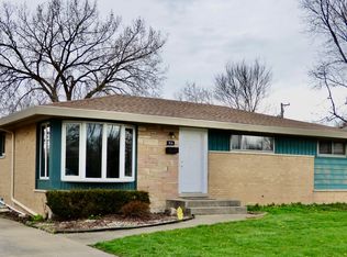 416 E Hilton Ave, Addison, IL 60101