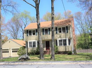58 Fruit St, Mansfield, MA 02048