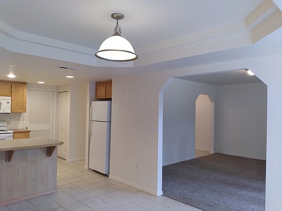 4th image of 19923 9th Avenue Ct E