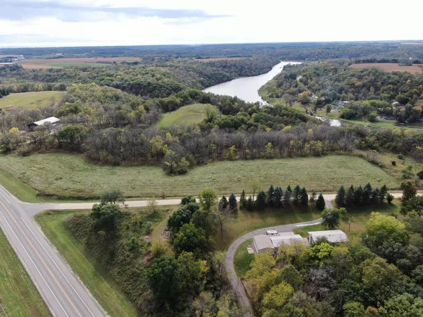Sandy Point Ct NE, Rochester, MN 55906