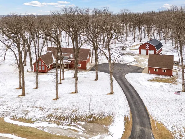 12510 County Road 9 Rd, Eyota, MN 55934