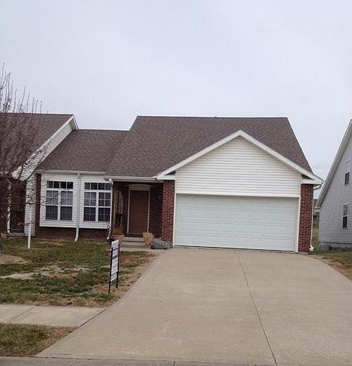 1st image of 4010 Bay Pointe Dr