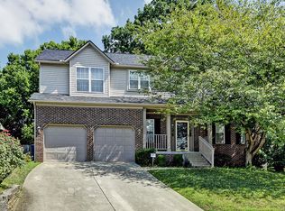 7404 Warrenton Hill Ct, Louisville, KY 40291