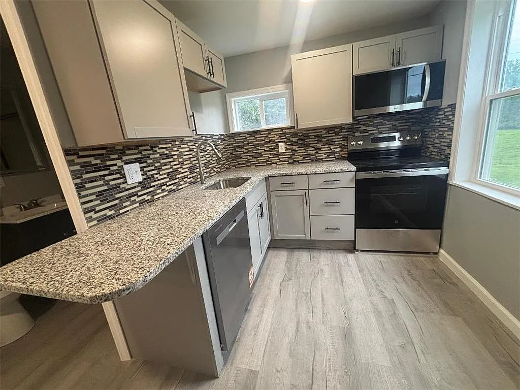1 bed, 1.0 bath, 546 sqft, $1,400 — Photo 3