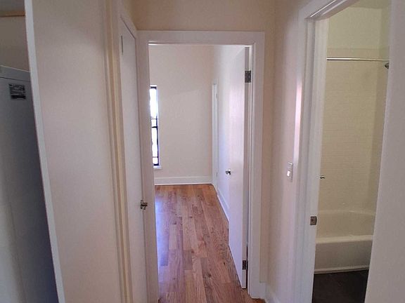 3rd image of 1873 Lexington Ave #3
