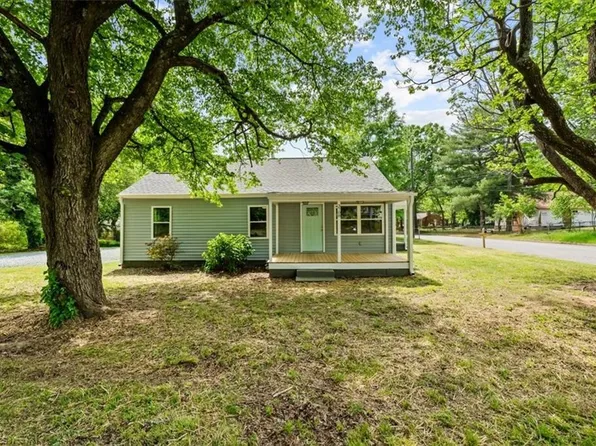 3708 Murchie St, Greensboro, NC 27405