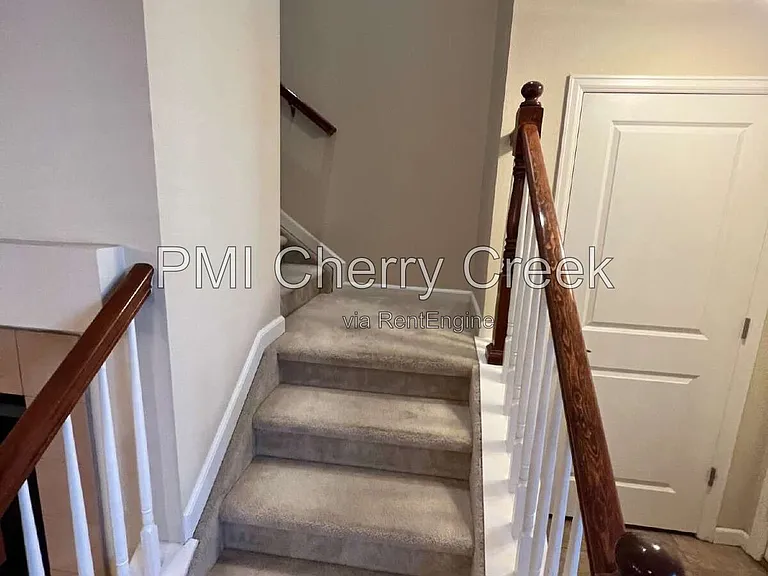 8159 S Akron Ct — Photo 14