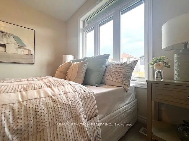 54 Ledgerock Ct — Photo 35