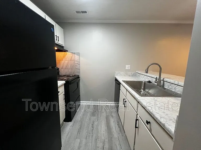 5874H Century Oaks Dr — Photo 7