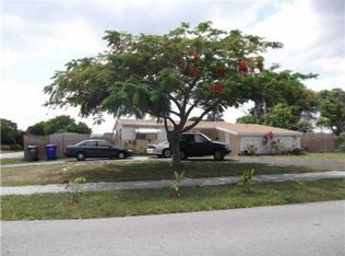 3300 NW 43rd Ave, Lauderdale Lakes, FL 33319