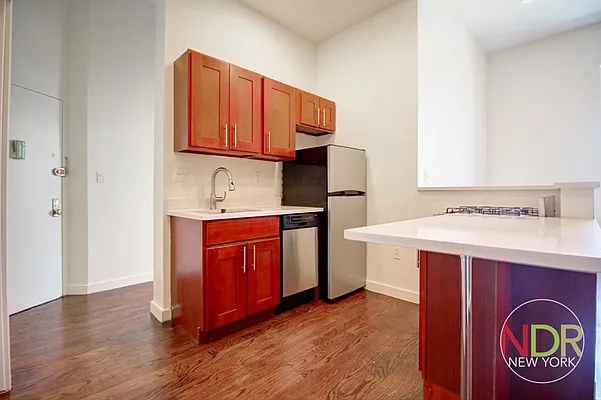 Rented by Next Door Realty NYC | media 40